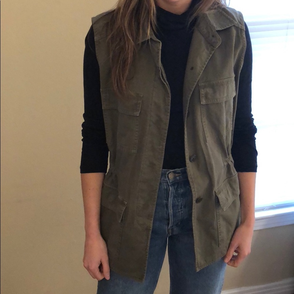 Army bomber jacket. Madewell. Size: XS